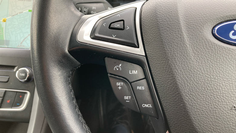 Ford Mondeo 2.0 Hybrid Titanium Edition 4dr Auto Hybrid Saloon